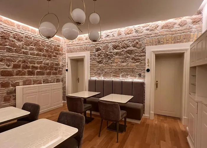 Martina בית הארחה 4*