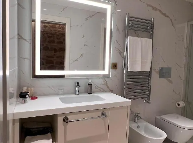 בית הארחה Martina 4*